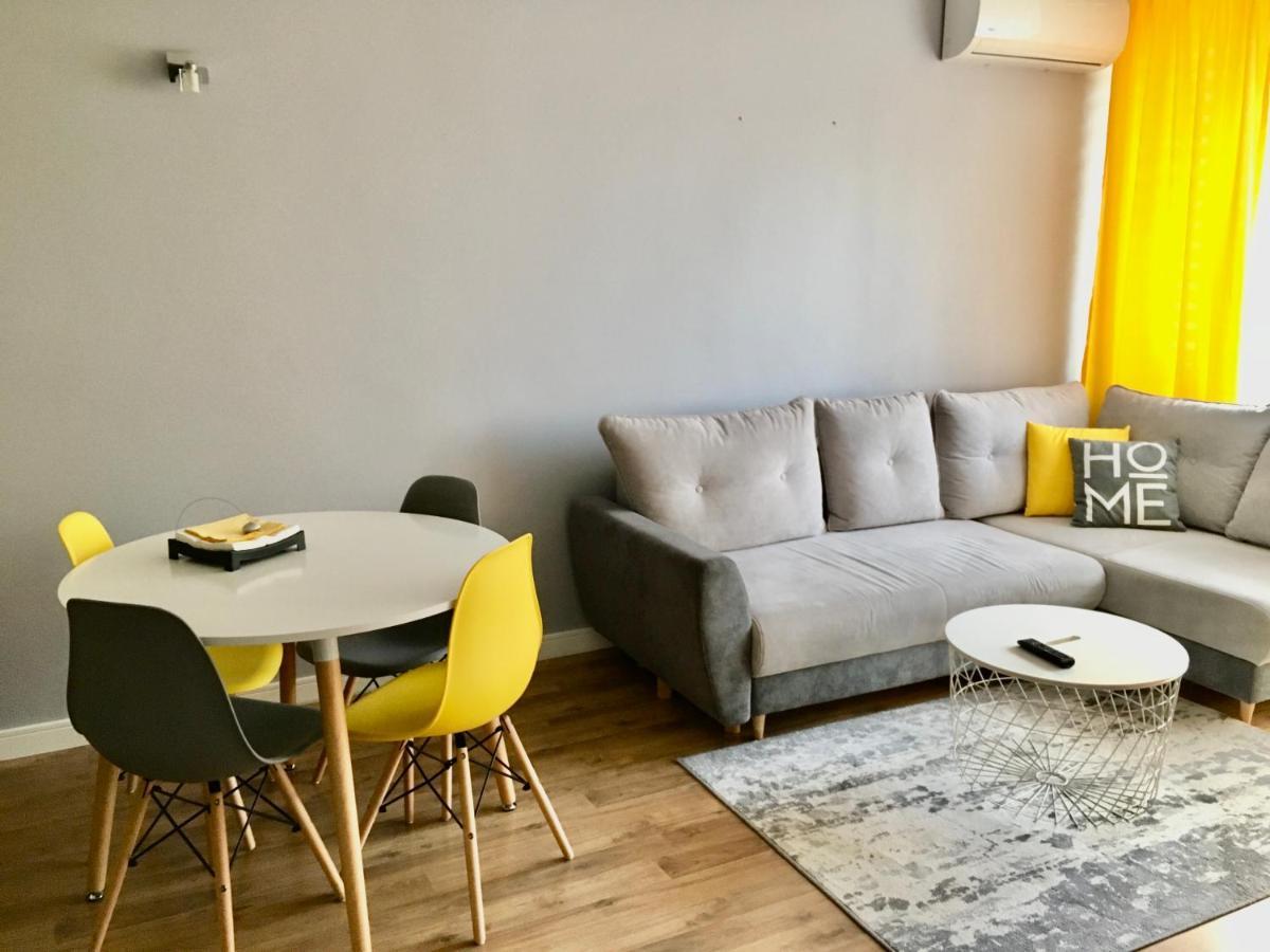 Plac Bankowy Apartment Варшава Екстер'єр фото